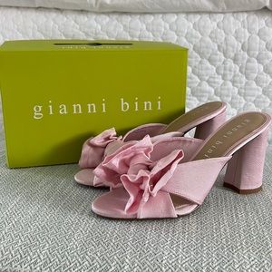 Pink Bow Heels